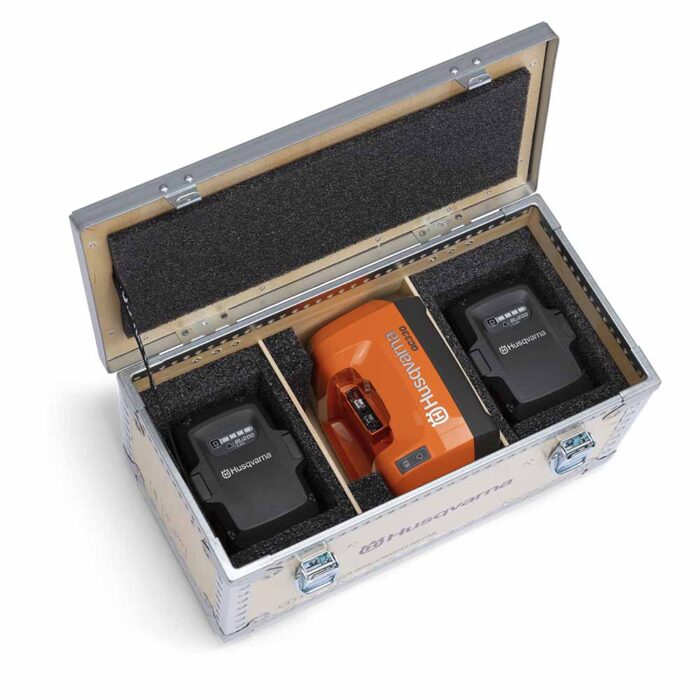 BLi-X Battery And Charger Kit - Image 2